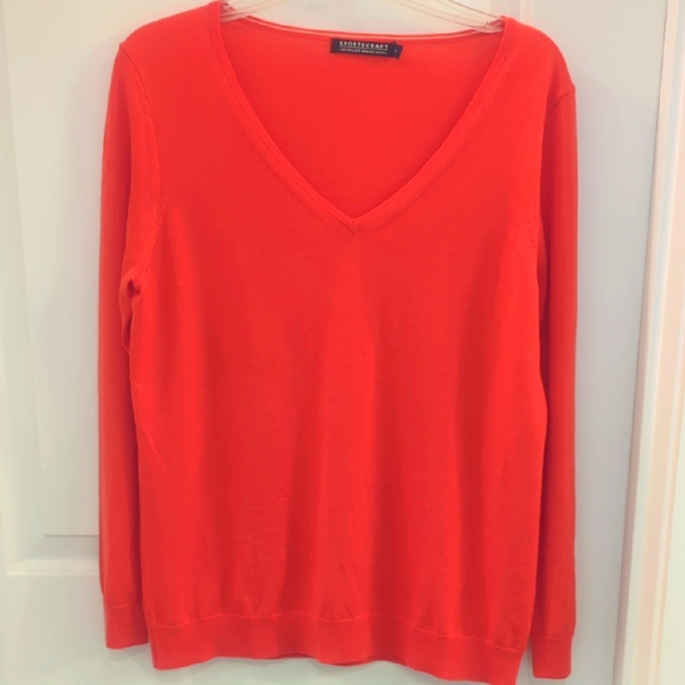 Sportscraft Vibrant Red Orange V-Neck Sweater Lightweight Knit Merino Wool